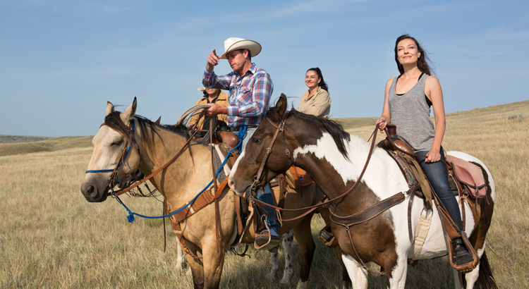 Kanada Saskatchewan La Reata Ranch Foto Canadian Tourism Commission